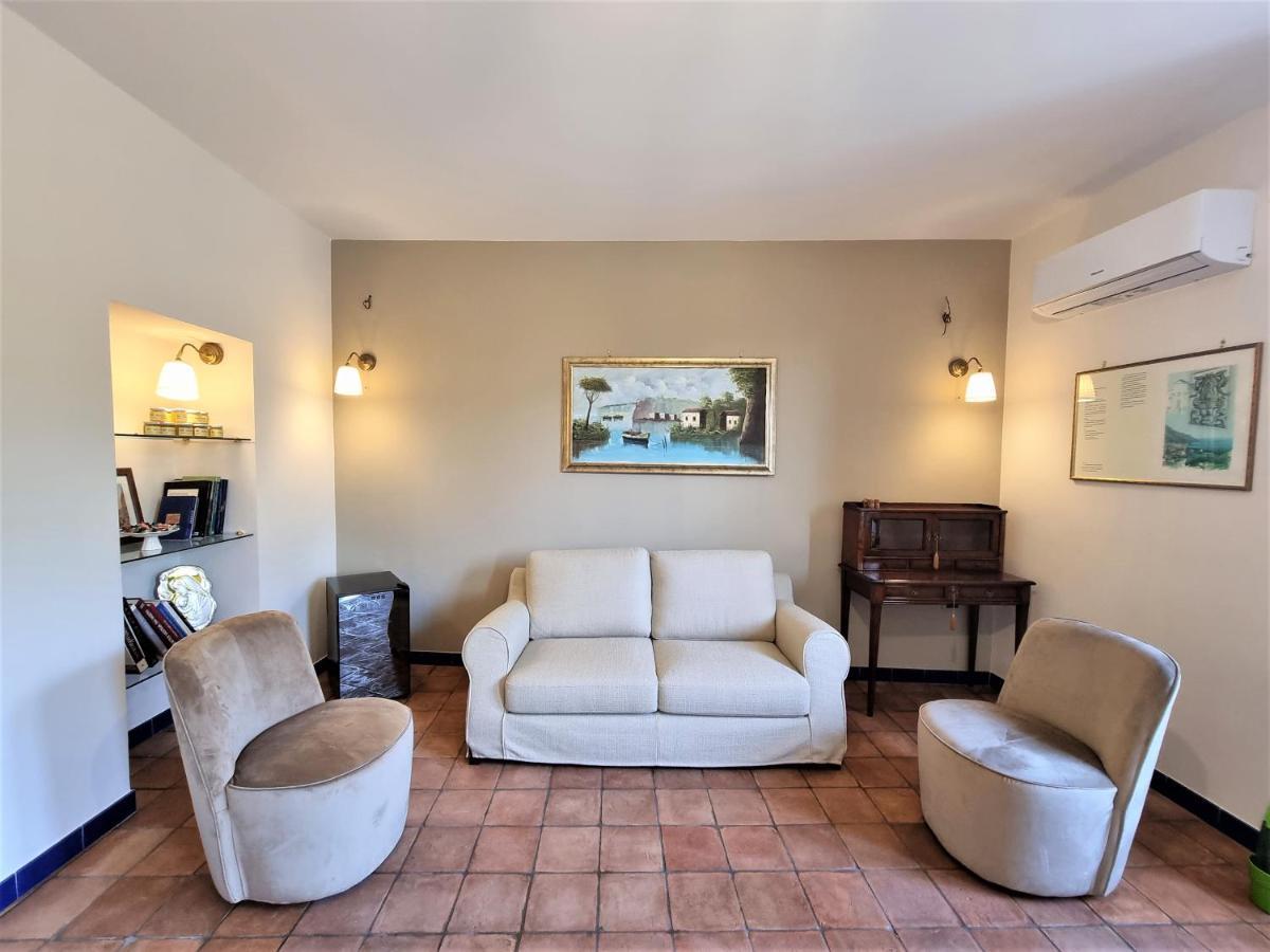 Casa Fifina Rooms Sant'Egidio del Monte Albino Экстерьер фото